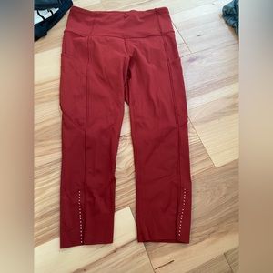 Lululemon capri workout leggings